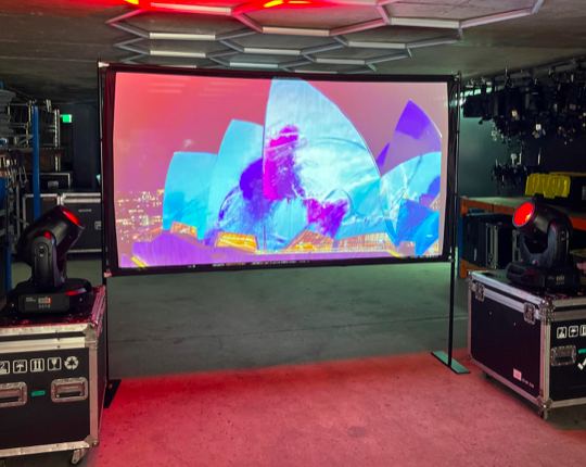 Projector Screen